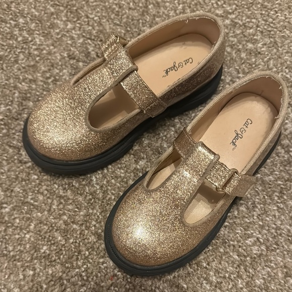 Gold Glitter Kids Shoes - 9 toddler - Picture 6 of 7